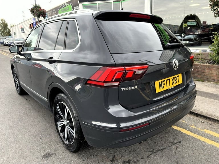 2017 17 VOLKSWAGEN TIGUAN 2.0 TDI BLUEMOTION TECH SE NAVIGATION SUV 5DR DIESEL D