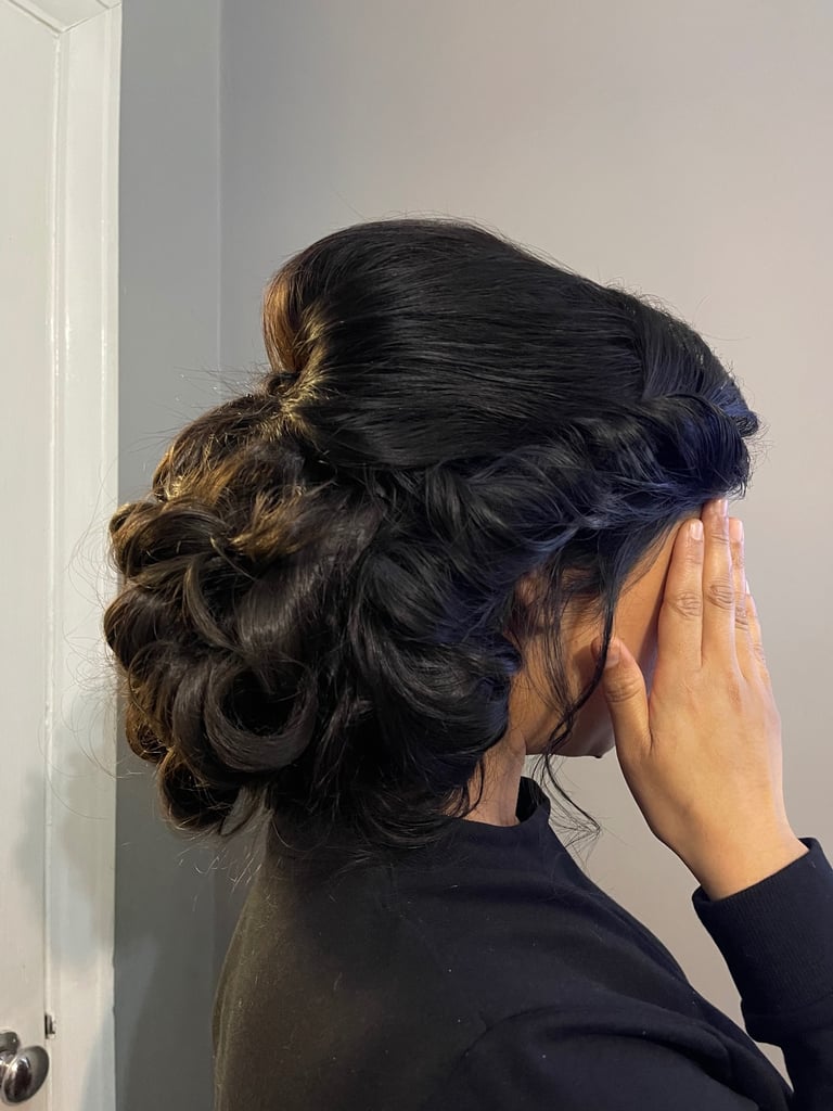 Hair & Makeup Artist 