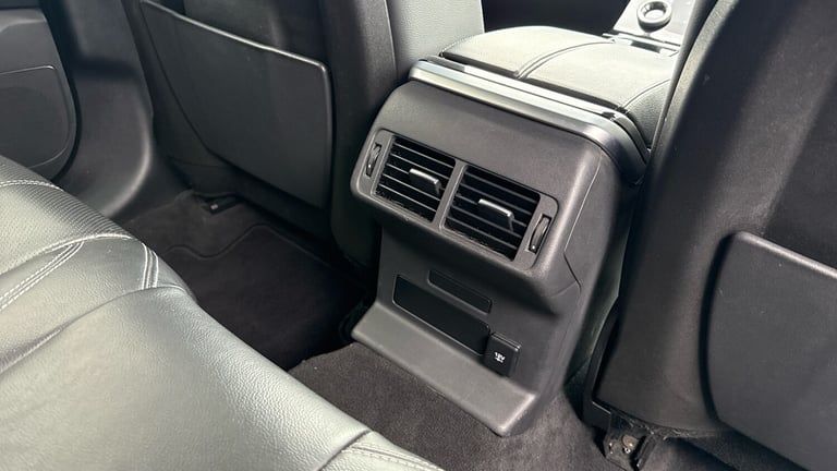 2019 Land Rover Range Rover Velar 2.0 D180 R-Dynamic S 5dr Auto Diesel Estate Estate Diesel Autom...