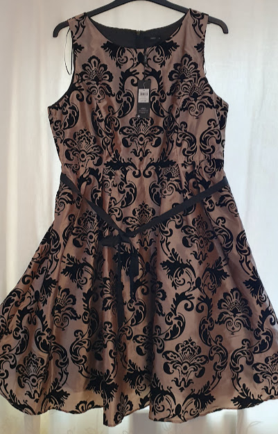 Black and gold dress for Sale Women s Dresses Gumtree