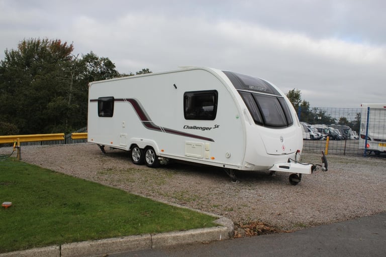 2013 Swift Challenger SE 590 Luxury Twin Axle 6 Berth Touring Caravan With Mover