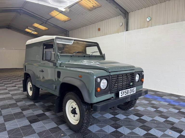 2008 Land Rover Defender Hard Top TDCi PANEL VAN Diesel Manual