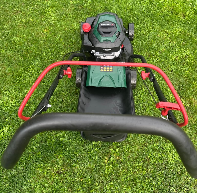 Parkside 16”cut petrol lawnmower As NEW maintenance free poly deck mower 