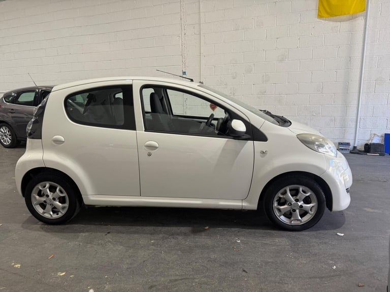 2011 Citroen C1 1.0i VTR+ Euro 5 5dr HATCHBACK Petrol Manual