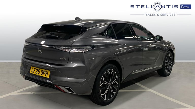 2025 DS Automobiles DS 4 1.6 E-TENSE 12.4kWh Rivoli Hatchback 5dr Petrol Plug-in Hybrid EAT8 Euro...