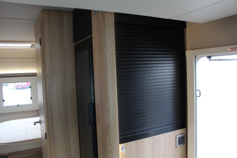 Auto-Trail Tracker RB DIESEL MANUAL 2024/24