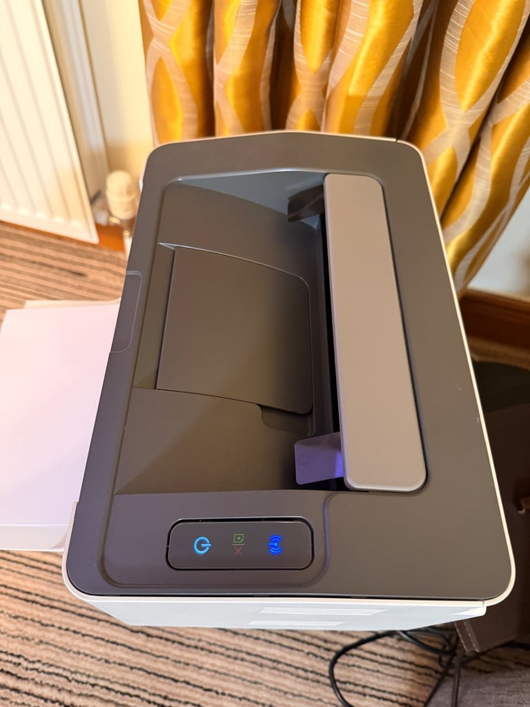 Laser printer hp 108w ( Not Colour)