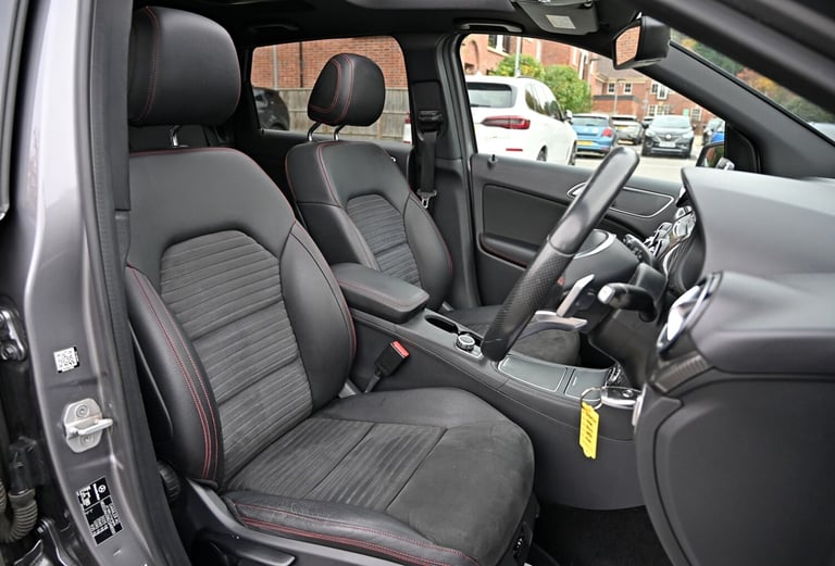 MERCEDES-BENZ B200 AMG LINE [PREMIUM] 2.1 CDI DIESEL AUTO 5DR MPV 2016 [16] GREY