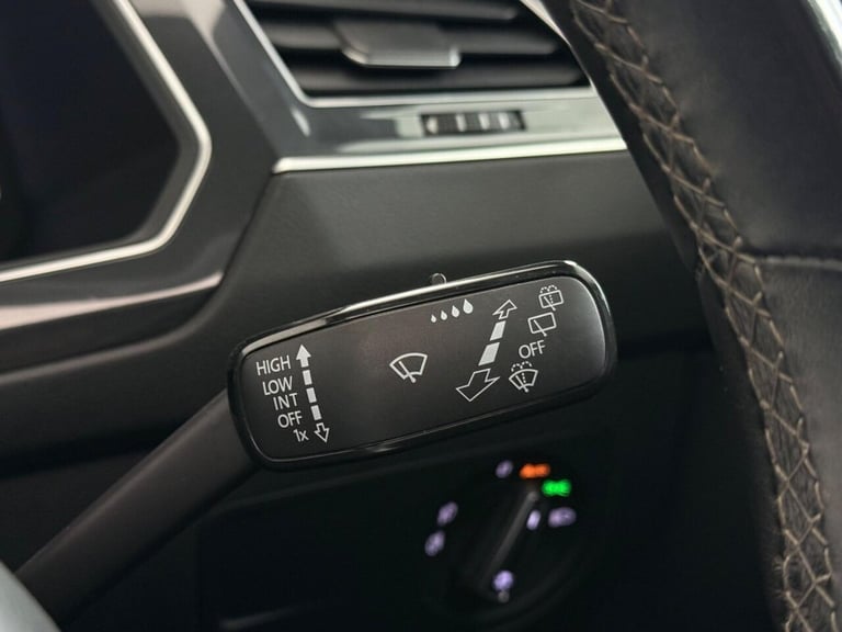 2019 Volkswagen Tiguan 2.0 TDI R-Line DSG Euro 6 (s/s) 5dr ESTATE Diesel Automatic