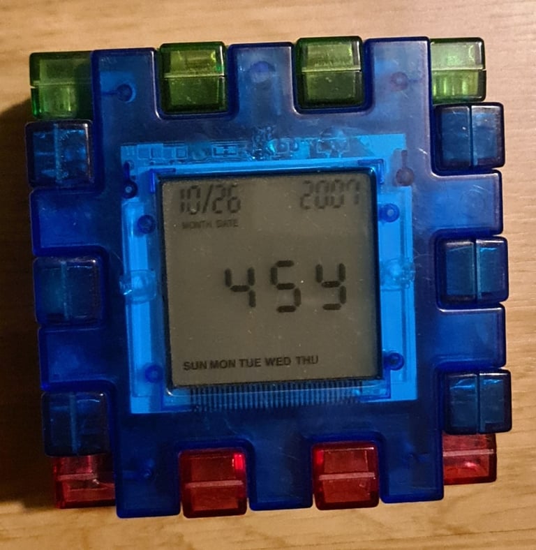 CLOCK AND DATE LIGHT UP CUBE PHOTO FRAME
