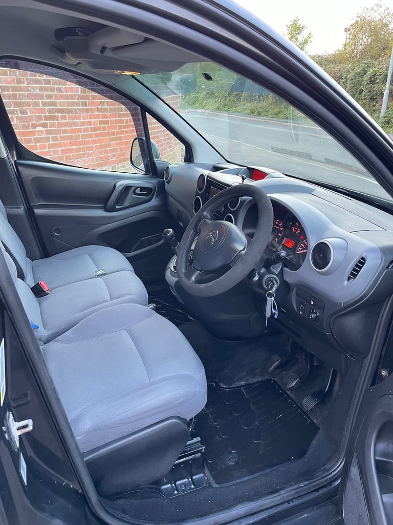 Citroen, BERLINGO, Panel Van, 2013, Manual, 1560 (cc)