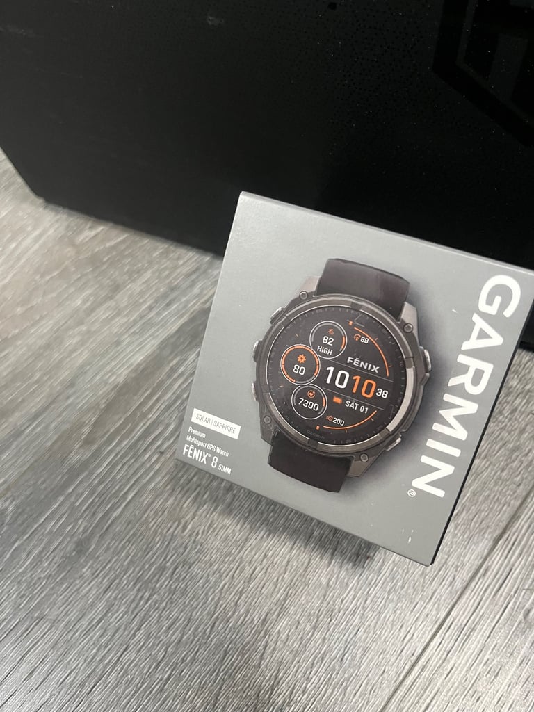 Garmin fenix 8 solar sapphire 