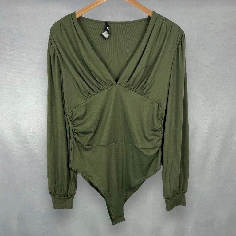 Womens Size XL Cider Clothing Bundle 3 Items Bodysuit, Top and Cargo Trousers
