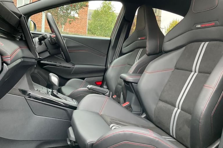2024 Ford Puma 1.0 EcoBoost Hybrid mHEV ST 5dr DCT**FRONT &amp; REAR CAMERA - HEATED SEATS &amp; ...