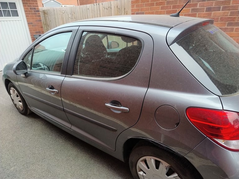 Peugeot 207