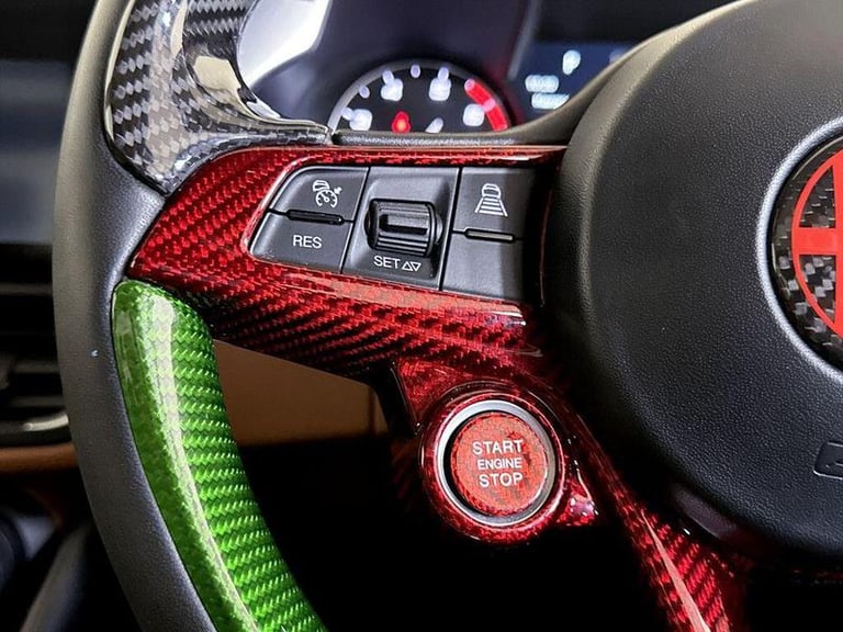 2017 Alfa Romeo Giulia 2.0 TB 280 Veloce 4dr Auto SALOON PETROL Automatic