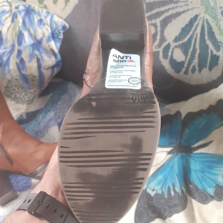 Ladies Marco Tozzi boots, size 3/36, barely worn