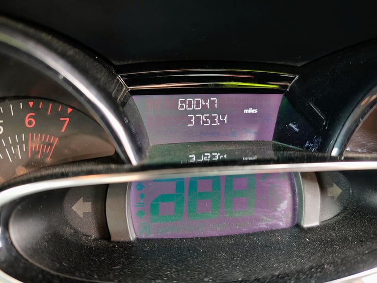 Renault, CLIO, Hatchback, 2017, Manual, 898 (cc), 5 doors