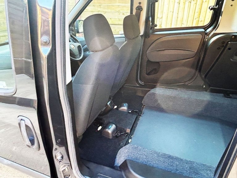 2018 Fiat Doblo 1.6 Multijet 95 Easy 5dr MPV DIESEL Manual