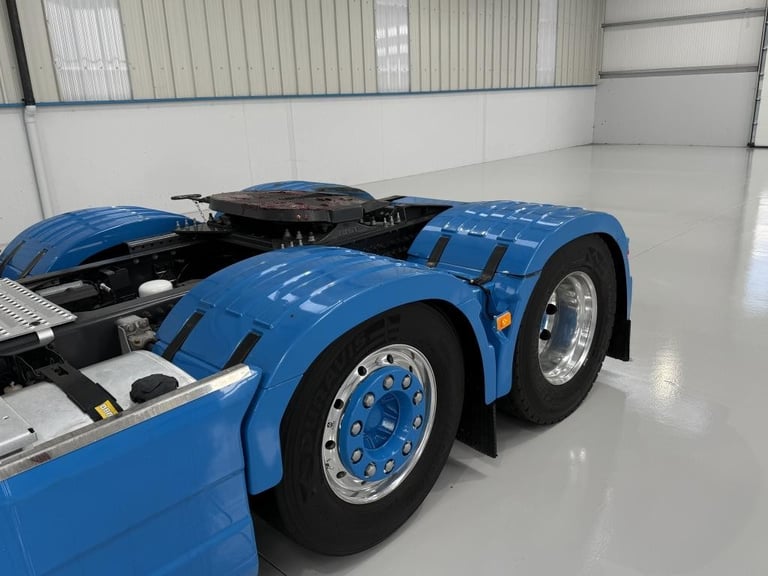 VolvoFH540,XL,SIDE SKIRTS ,AIR HORNS , FRONT AIR SUSP,TWIN FUEL TANKS 