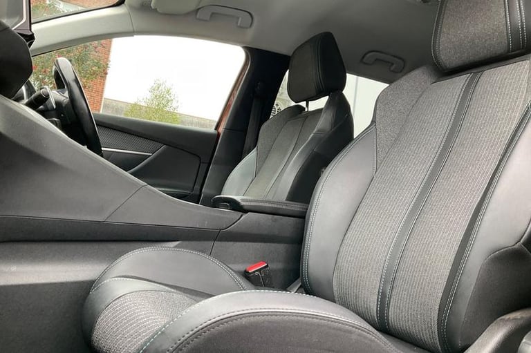 2022 Peugeot 5008 1.5 BlueHDi Allure 5dr EAT8 SEMI-AUTO Estate Diesel Semi Automatic