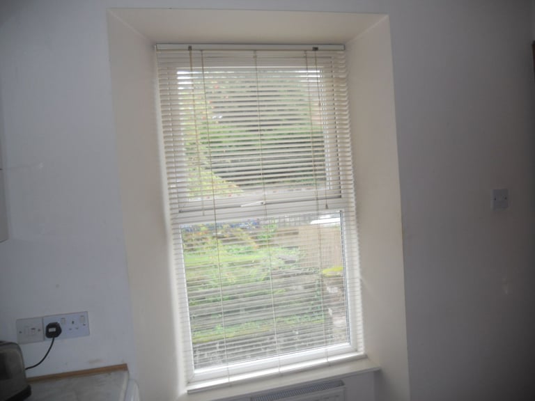 First storey flat, 5 minutes walk to Dumfries Town centre