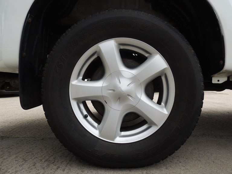 2014 Isuzu D-Max 2.5TD Yukon Double Cab 4x4 PICK UP Diesel Manual