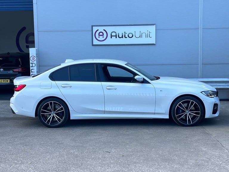 2019 BMW 3 SERIES 2.0 330E 12KWH M SPORT SALOON PETROL PLUG-IN HYBRID AUT