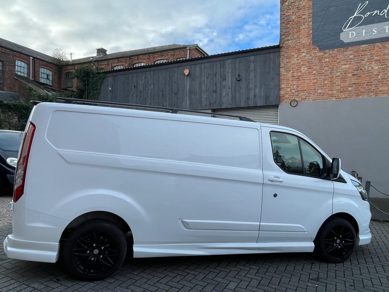 2023 Ford Transit Custom 2.0 300 EcoBlue Limited L2 H1 Euro 6 (s/s) 5dr PANEL VAN Diesel Manual