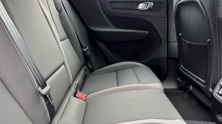 2025 Volvo EX40 185kW Extended Range Ultra 78kWh 5dr Auto Estate Electric Automatic