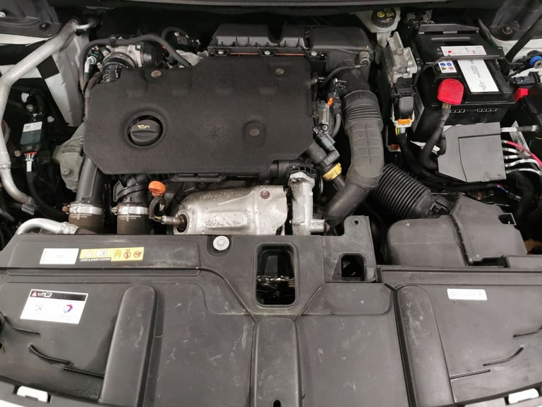 2021 Peugeot 5008 1.5 BlueHDi Allure 5dr HATCHBACK DIESEL Manual