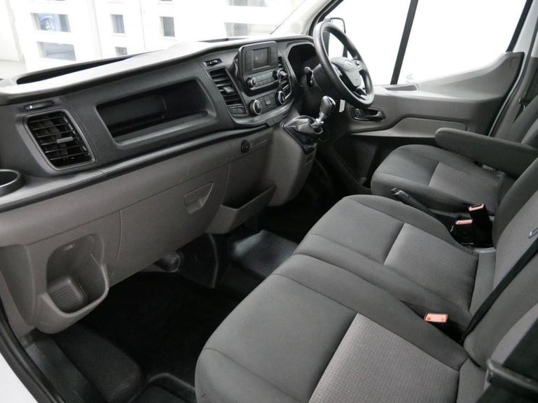 72 FORD TRANSIT 350 RWD 2.0 EBL 130 BHP L2 MEDIUM TIPPER ( TWIN REAR WHEELS )