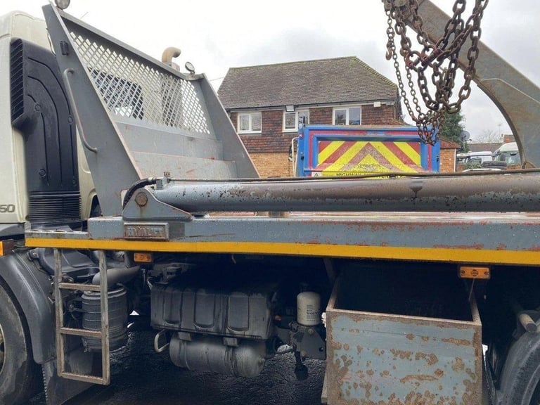 2014 VOLVO FL-250 SKIP LOADER