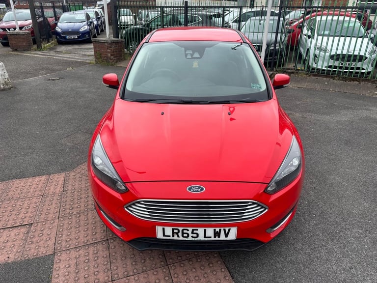 2015 Ford Focus 1.0T EcoBoost Titanium Euro 6 (s/s) 5dr HATCHBACK Petrol Manual