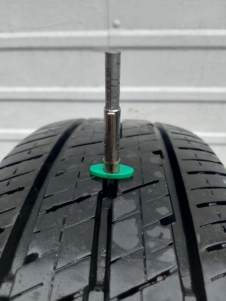 X5 tyres - Continental Vanco 2   215/70R 15C 109/107S