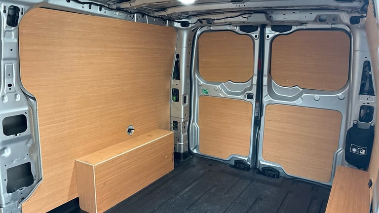 2025 Ford Transit Custom 2.0 EcoBlue 136ps H1 Van Limited Auto PANEL VAN DIESEL Automatic