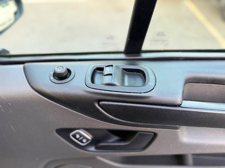 2020 Ford Transit Custom 2.0 EcoBlue 105ps High Roof Leader Van PANEL VAN DIESEL Manual