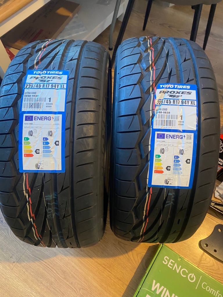 Toyo Proxes TR1 225/45/17 Racing tyres x2 Brand New 
