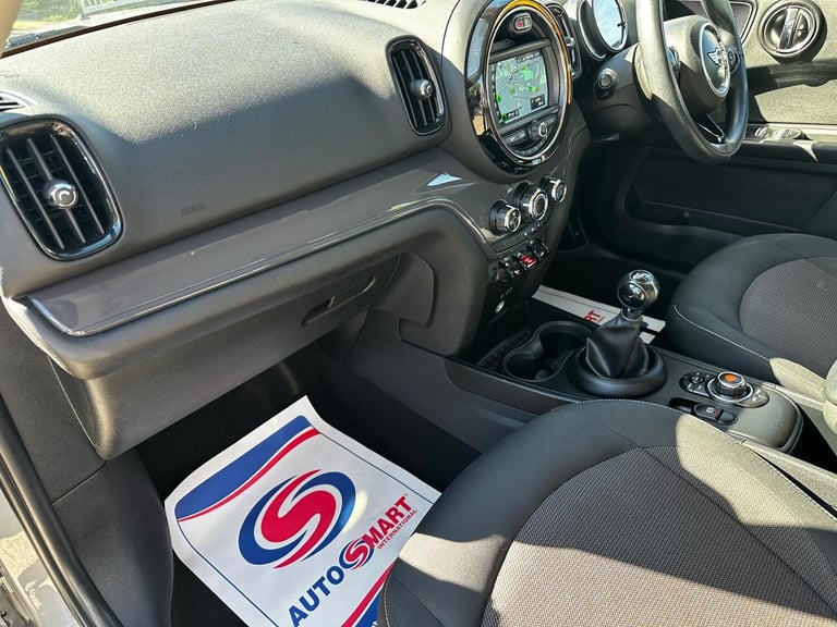 2017 MINI Countryman 1.5 Cooper Euro 6 (s/s) 5dr HATCHBACK Petrol Manual