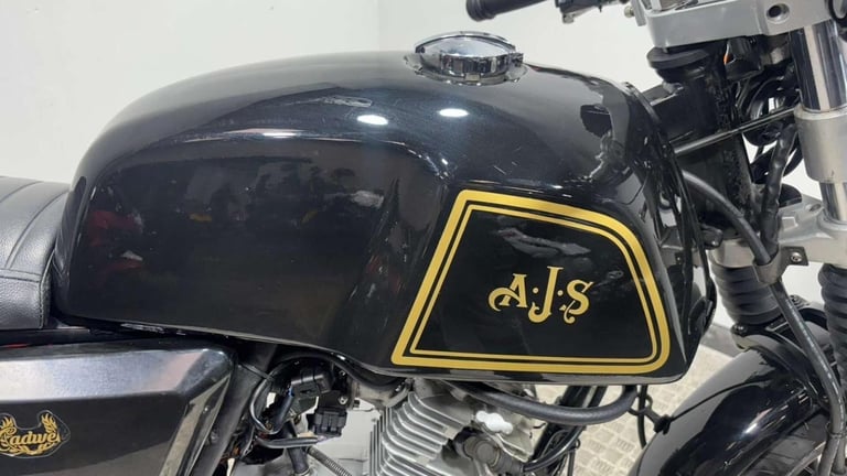 Ajs Cadwell [Phone number removed]K RUNNING PROJECT BIKE SPARES OR REPAIR PROJECT BIKE 125C