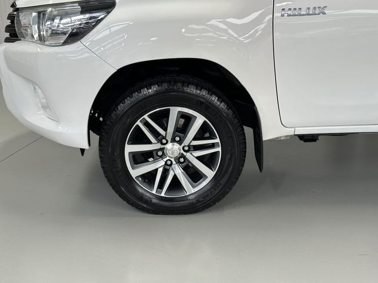 2020 70 TOYOTA HI-LUX 2.4 D-4D ACTIVE PICKUP DOUBLE CAB 4DR DIESEL MANUAL 4WD EU