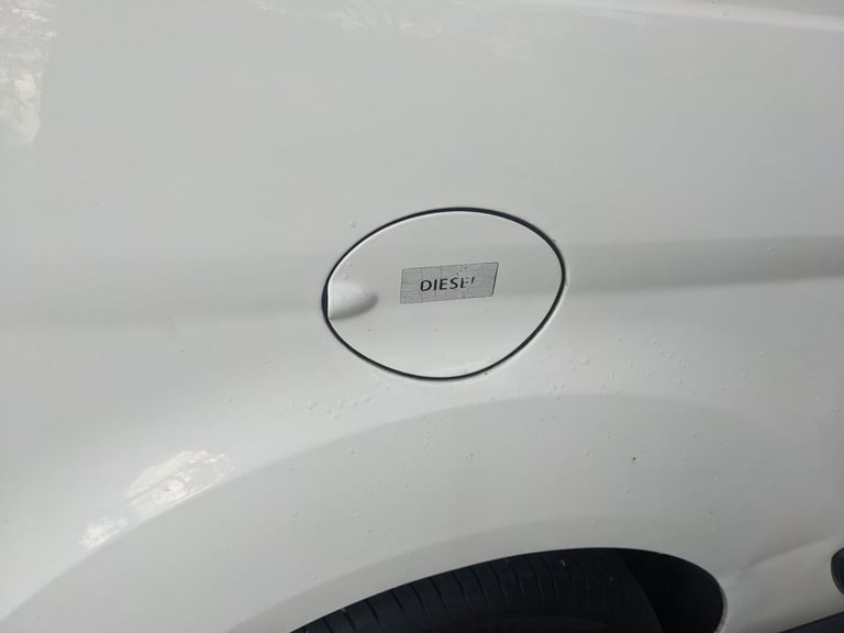 transit connect EURO 6, px a leasure, very economical,any inspection only £3195 no vat