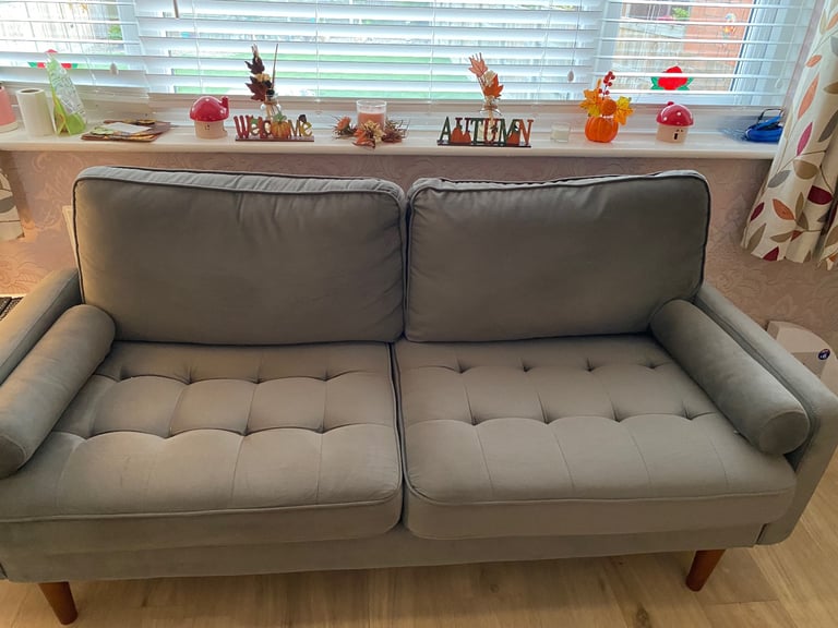 Sofa x 2