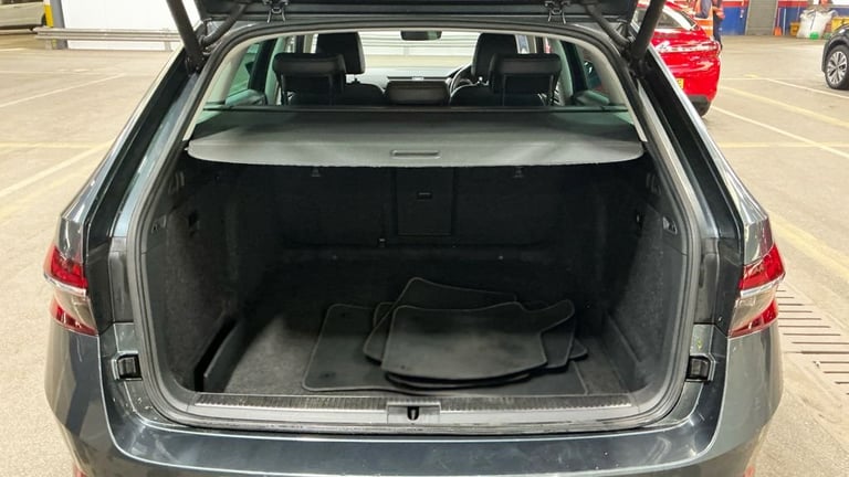 2021 Skoda Superb 2.0 TDI CR SE L 5dr ESTATE DIESEL Manual