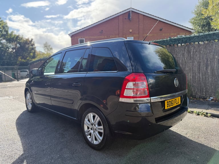 Vauxhall, ZAFIRA, MPV, 2011, Manual, 1686 (cc), 5 doors