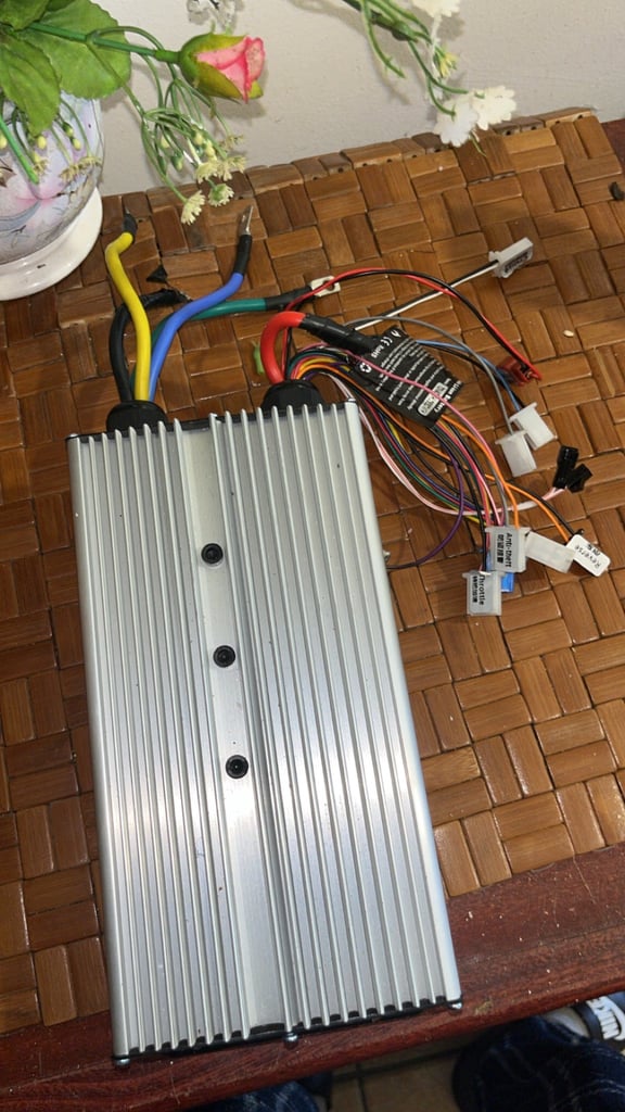 image for 72v 3000w dual row smart brushless controller 