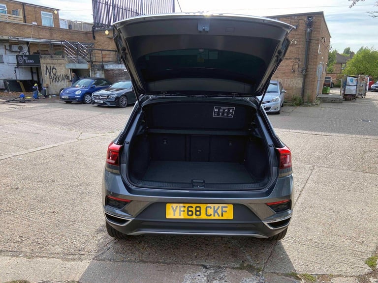 2019 Volkswagen T-Roc 1.5 TSI EVO SEL DSG Euro 6 (s/s) 5dr HATCHBACK Petrol Automatic