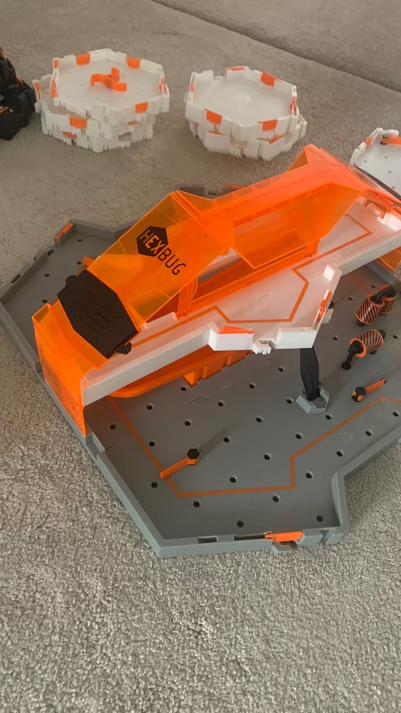 image for Hex bugs tracks and bugs