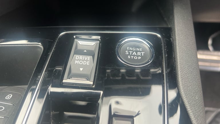 2024 Peugeot 3008 1.6 Hybrid 180 Allure Premium+ 5dr e-EAT8 Estate Estate Hybrid Automatic