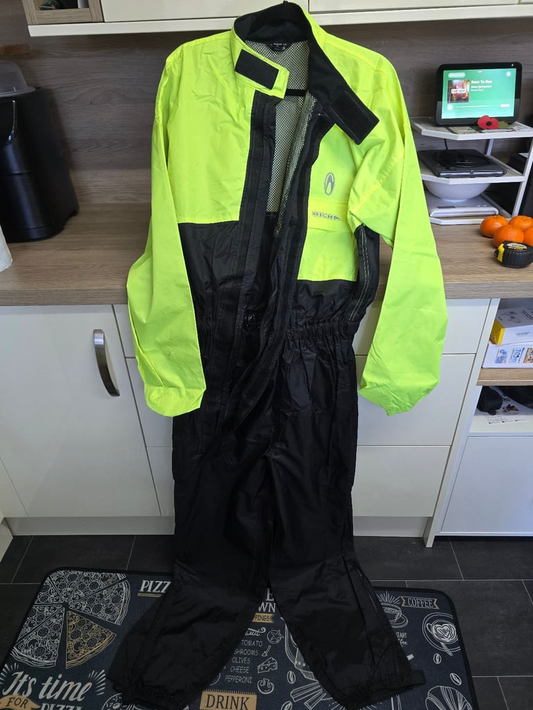 Motorbike waterproofs, size large